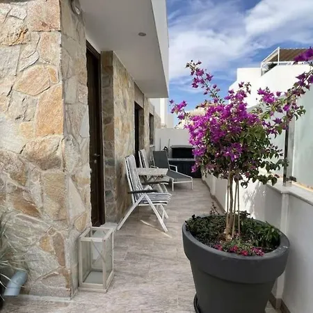 Mycondo Es - Cabo Roig, Alicante Villa *